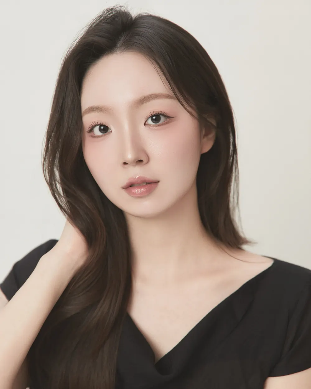 이지현 디자이너 · 메이크바이 MAKE BY